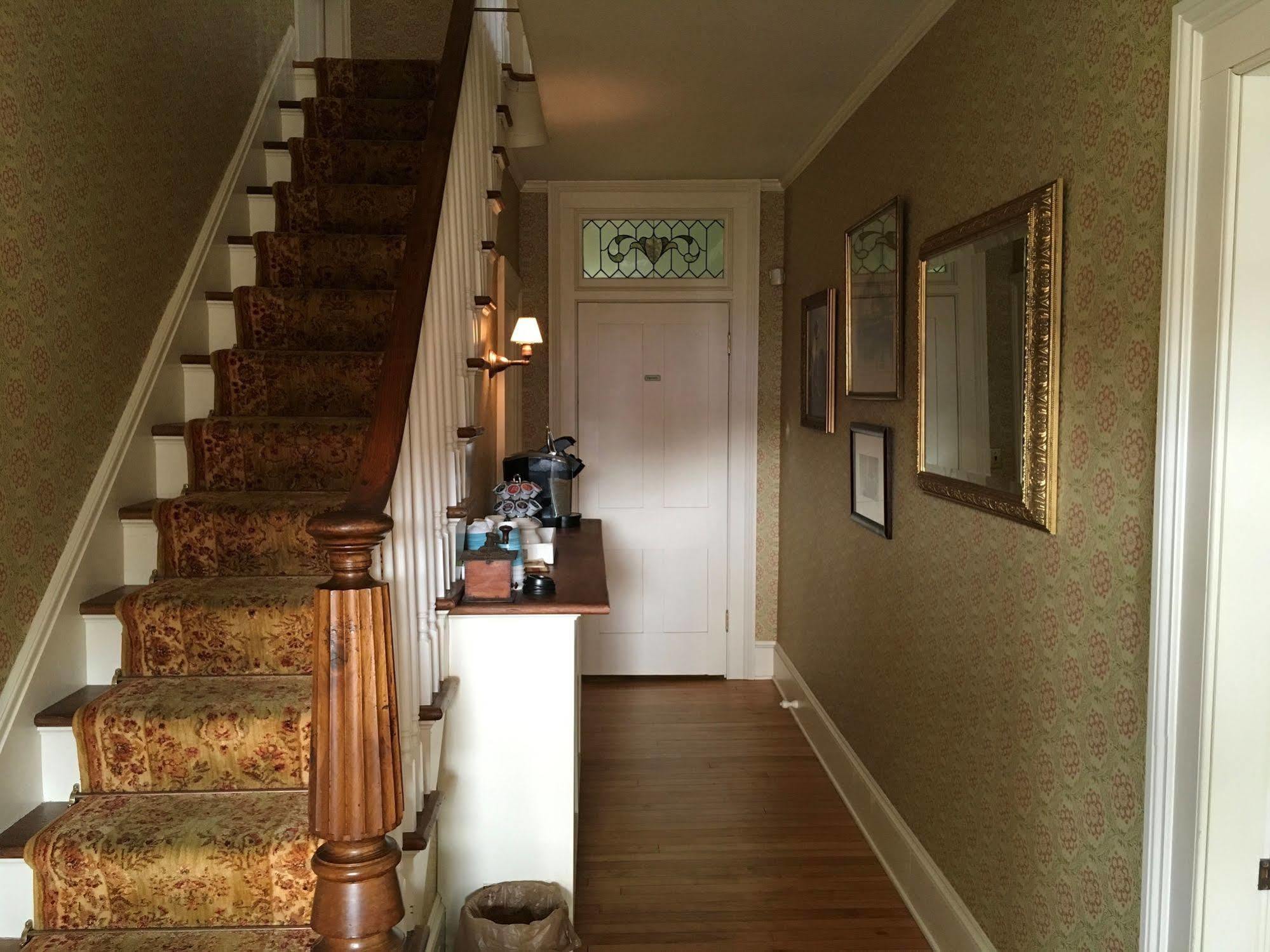 Dreamhouse Country Inn Bristol Eksteriør billede